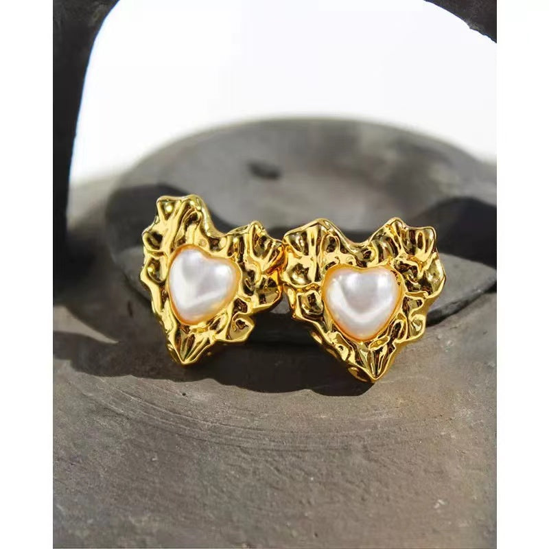 Ce Soir Pearl Heart Stud Gold Earrings