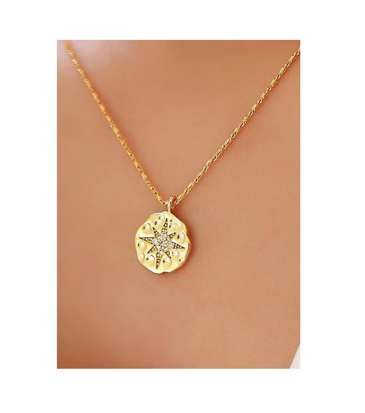 North Star Pendent Necklace